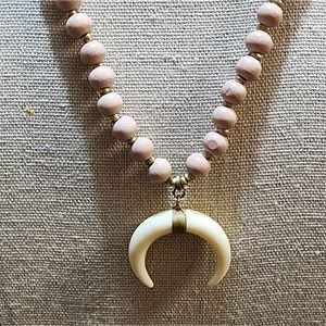 Treska beaded pendant‎ necklace